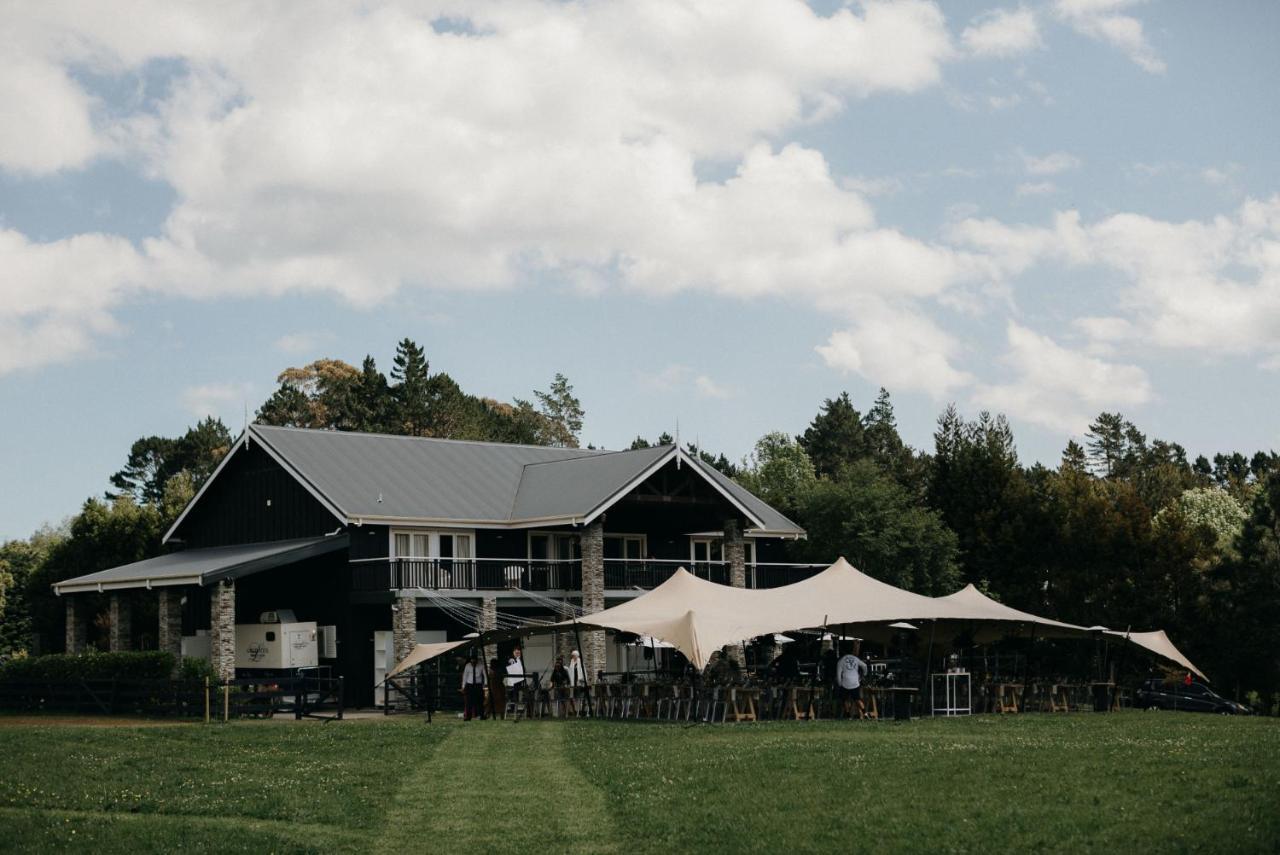 Hus - Boutique Venue & Accommodation Riverhead Экстерьер фото